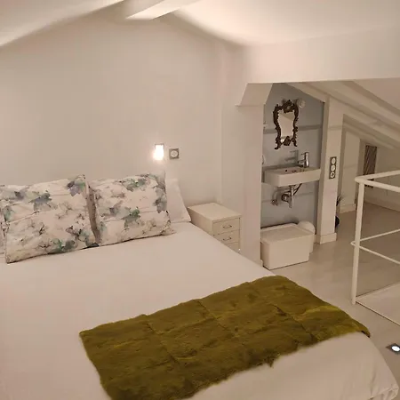 Rozando Centro 4 Plazas Apartment